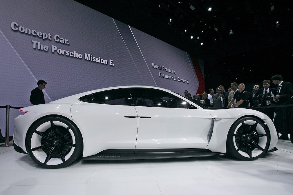 Porsche Mission E Concept Car