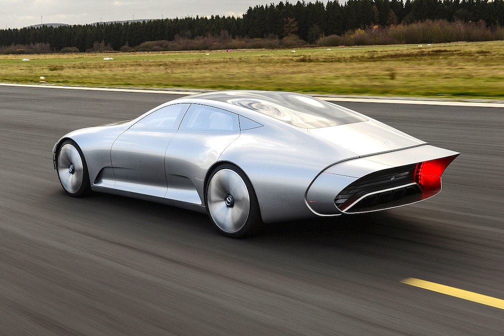 Mercedes-Benz Concept IAA