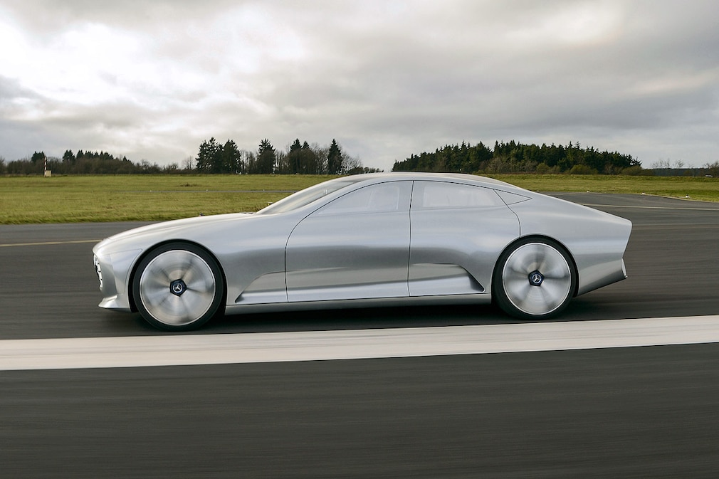 Mercedes-Benz Concept IAA
