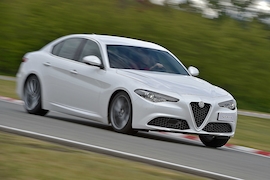 Alfa Romeo Giulia !!! SPERRFRIST 10.Mai 2016 10:00 Uhr !!!