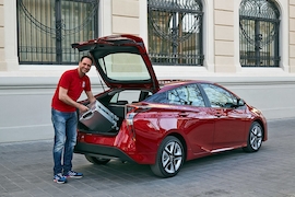 Toyota Prius !!!!! SPERRFRIST bis 08.. Februar 2016, 14.00Uhr !!!!!!!!!