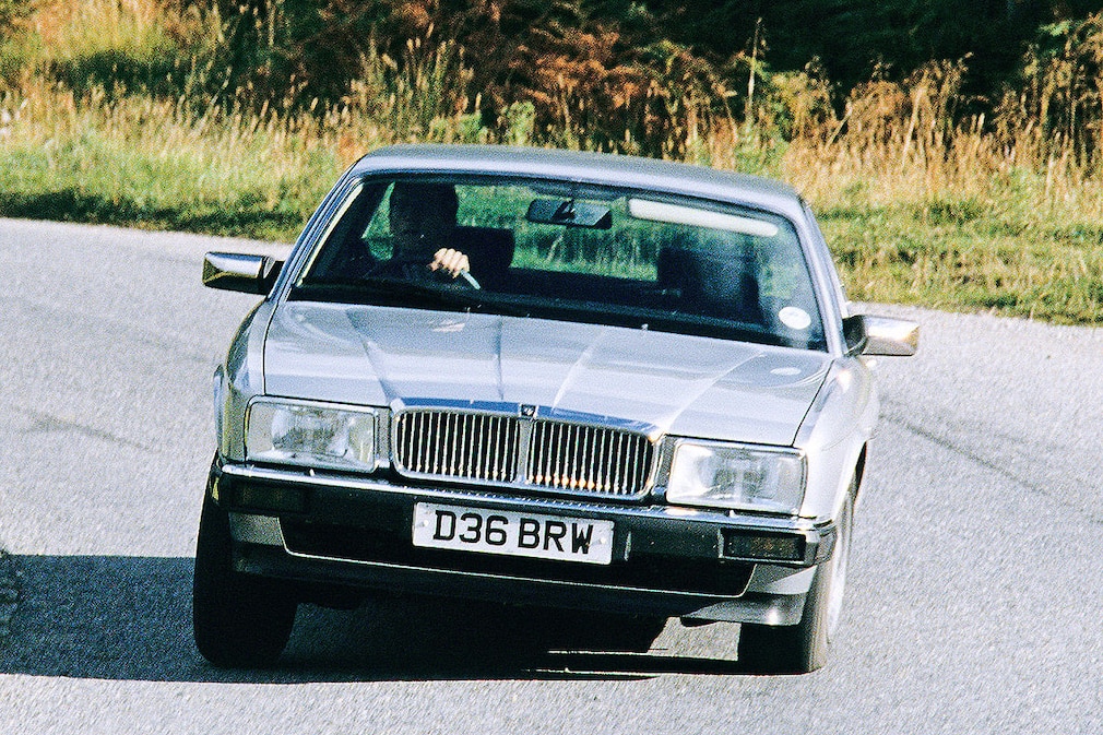 Jaguar XJ40 (1986)