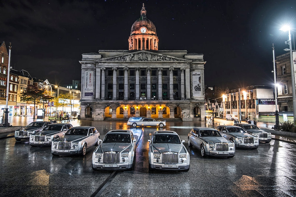 Rolls Royce Phantom hearse by Biemme Special Cars