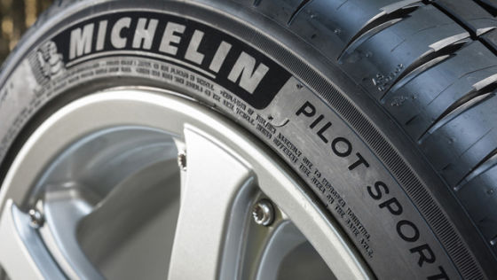 Michelin Pilot Sport 4