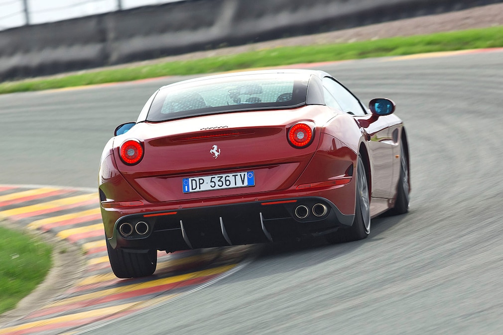 Ferrari California T