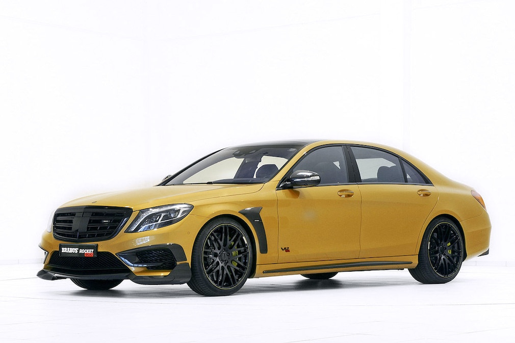 BRABUS ROCKET 900 DESERT GOLD Edition BRABUS ROCKET 900 DESERT GOLD Edition