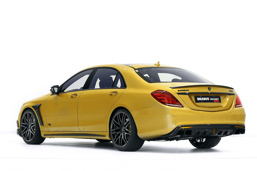 BRABUS ROCKET 900 DESERT GOLD Edition
