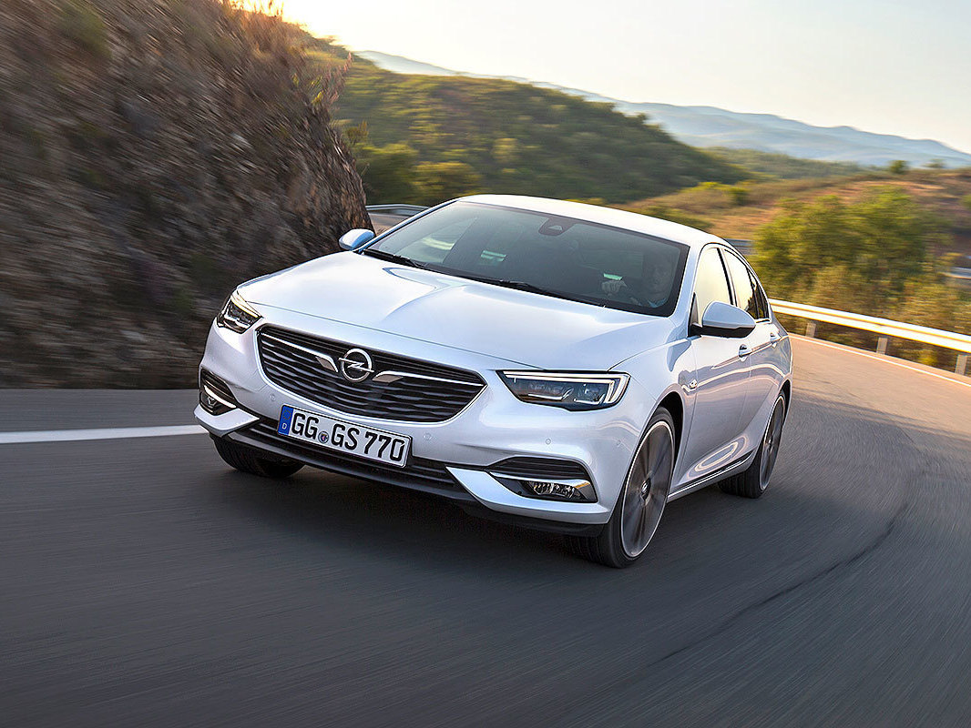 Opel Insignia II (2017) Test: Motoren, Preise, Fahrbericht - AUTO BILD