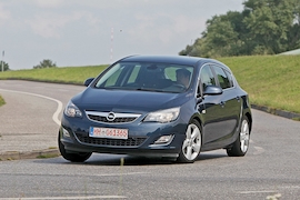 Opel Astra J