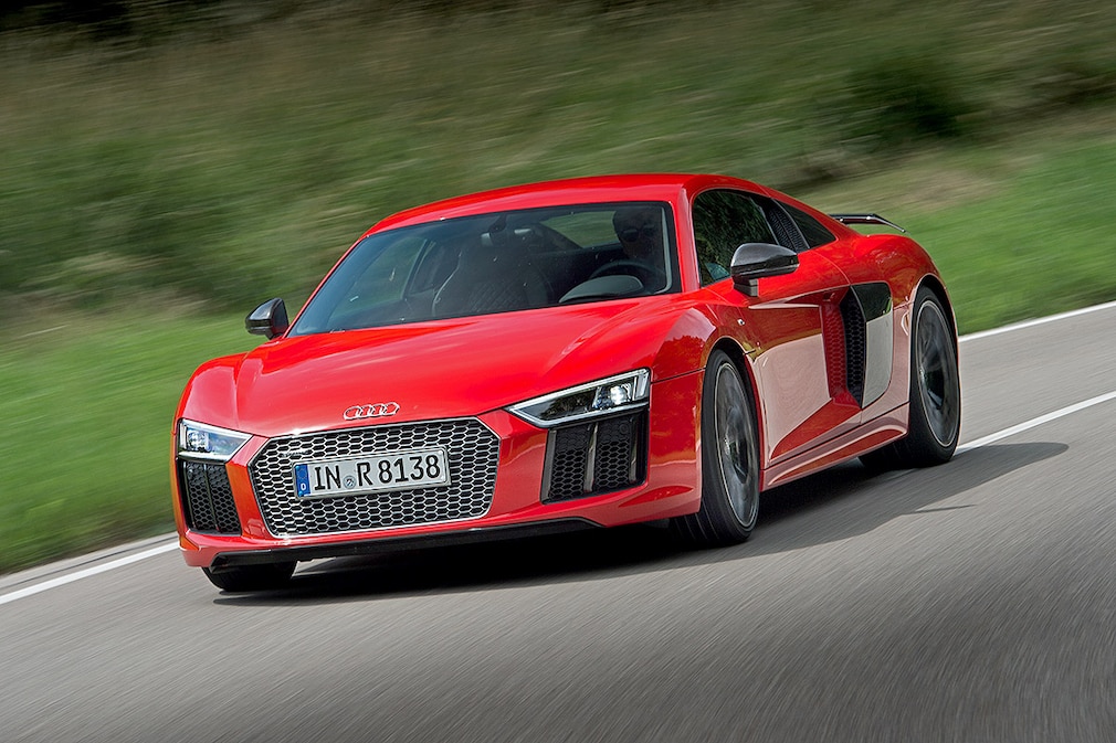 Audi R8 V10 Plus