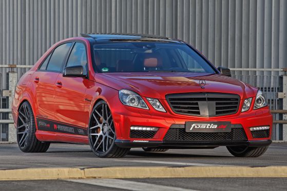 C 63 AMG in Folie verpackt