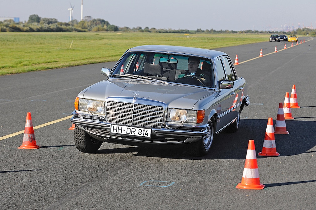Mercedes 450 SEL 6.9