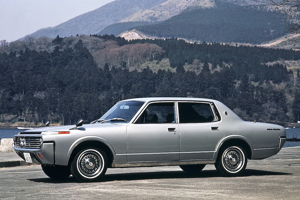 Toyota Crown S60/S70 (1971- 1974)
