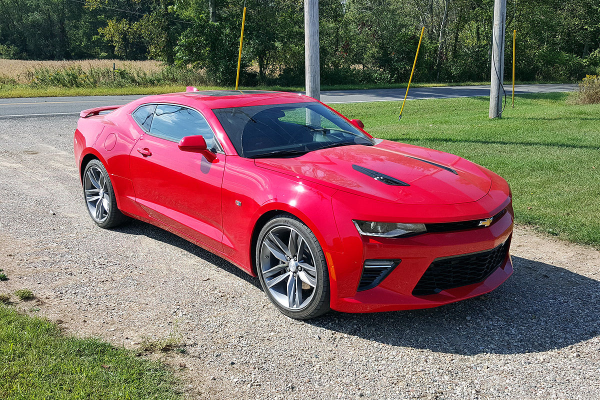 Chevrolet Camaro 2015 Fahrbericht Mit V6 Und V8 Motor Bilder Autobild De