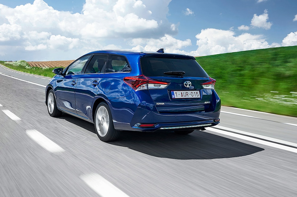 Toyota Auris Touring Sports