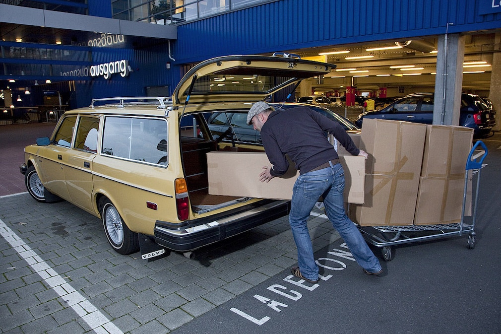 Schwedische Wertarbeit von Volvo und Saab Schwedische Wertarbeit von Volvo und Saab