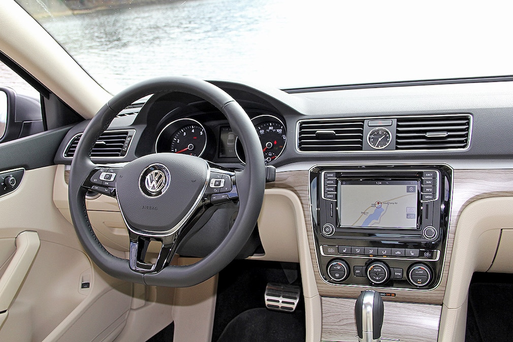 VW Passat