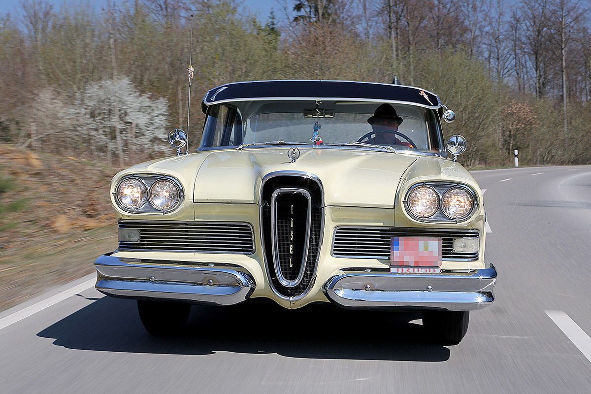 Beziehungskiste: Günter Schiele und seine Ford Edsel
