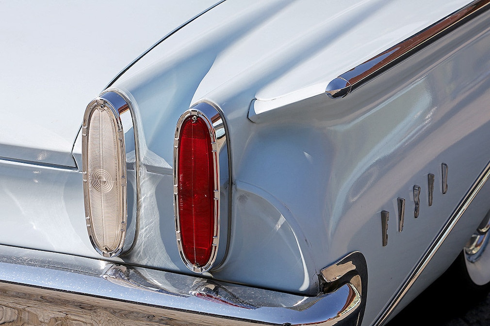 Beziehungskiste: Günter Schiele und seine Ford Edsel Beziehungskiste: Günter Schiele und seine Ford Edsel