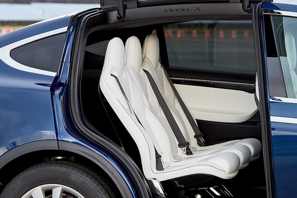 Tesla Model X