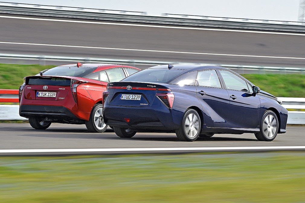 Toyota Prius Toyota Mirai