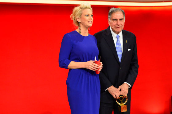 Barbara Schöneberger und Ratan Tata