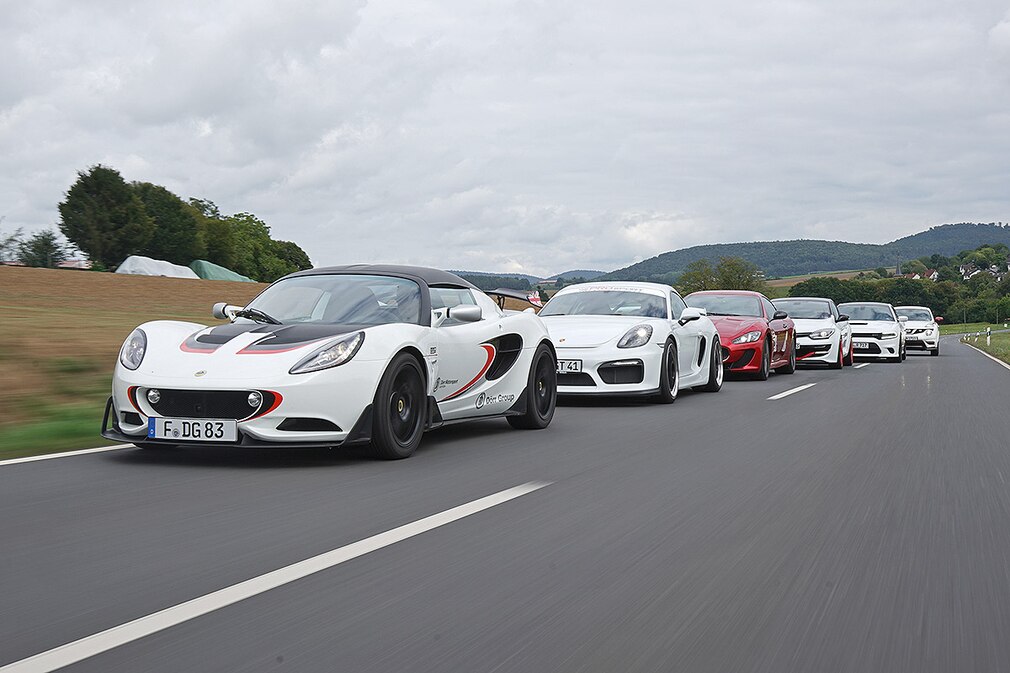 Lotus Elise 220 Cup Rotax Edition      Porsche Cayman GT4      Maserati GranTurimso MC Stradale Edition     Renault Mégane RS 275 Trophy R       Dodge Charger SRT Hellcat      Nissan Juke Nismo RS