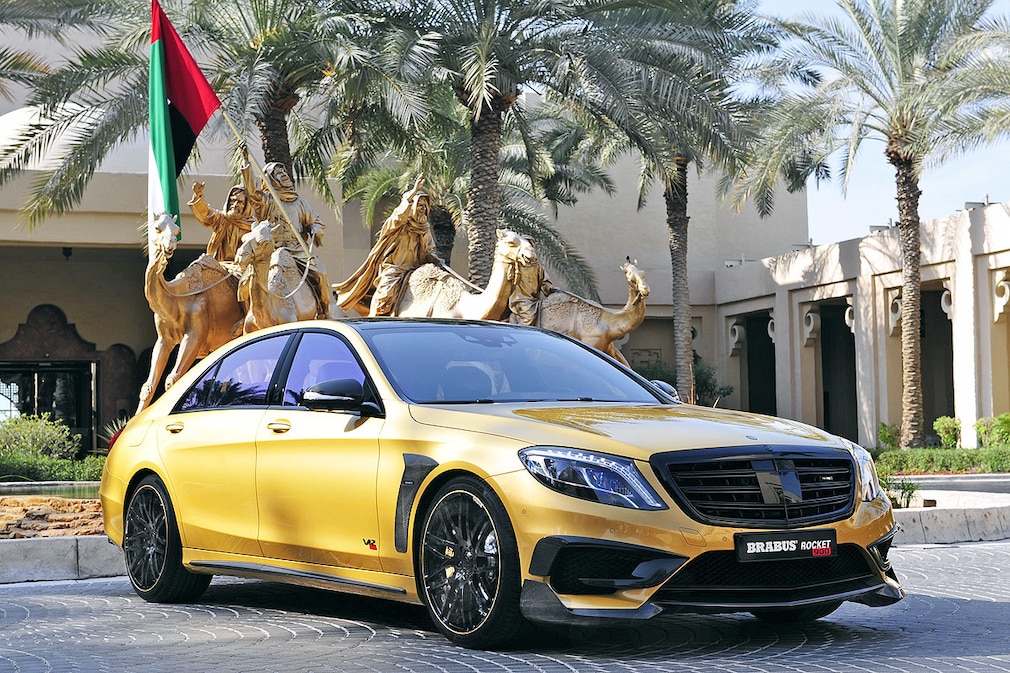 BRABUS ROCKET 900 DESERT GOLD Edition