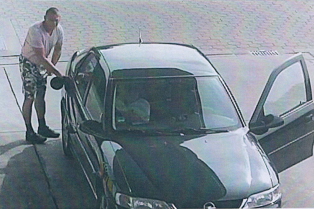 Dumm-dreiste Autodiebe: Gefilmt beim Benzin-Klau