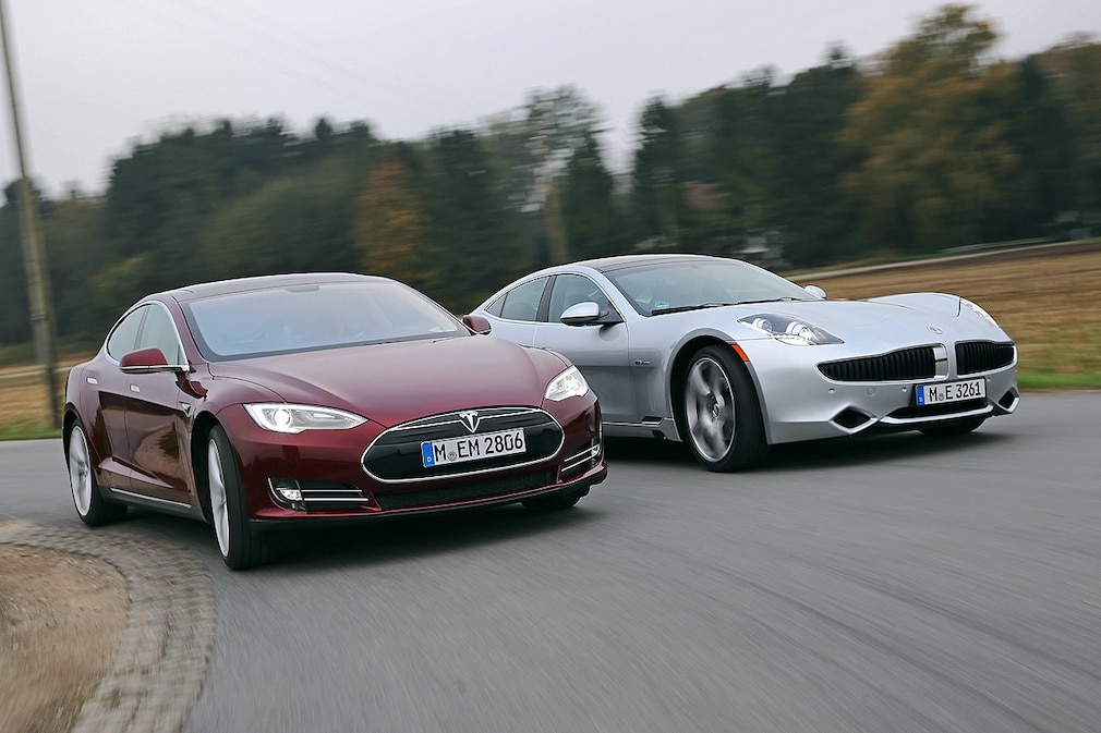 Tesla Model S Fisker Karma EC