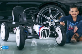 Tretauto im BMW-Look