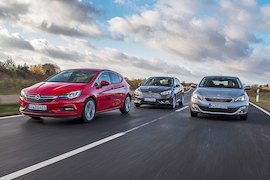 Opel Astra 1.0 Ecotec Turbo Ford Focus 1.0 EcoBoost Peugeot 308 PureTech 110