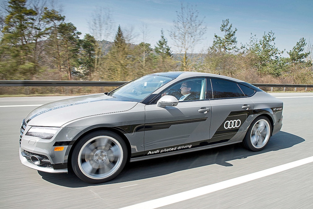 Audi A7 piloted driving concept