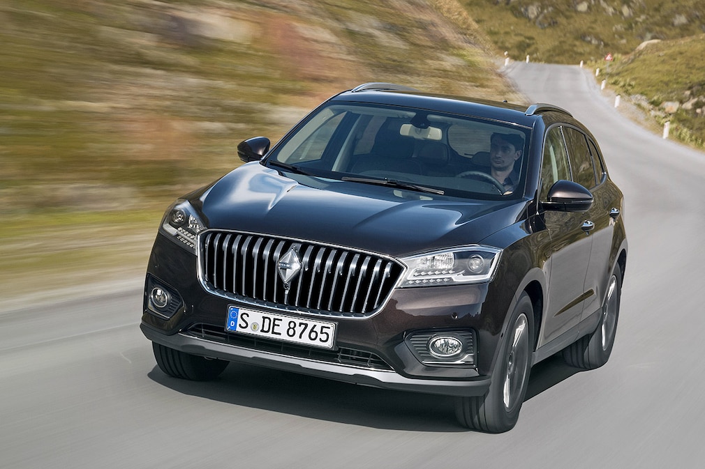Borgward BX7 SUV   !!!!! SPERRFRIST  11.September 2015 00:01 Uhr !!!!!!