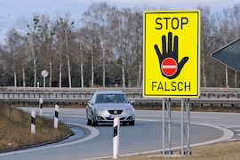 Geisterfahrer im Fokus
