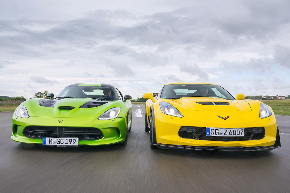 Dodge Viper SRT Corvette ZO6