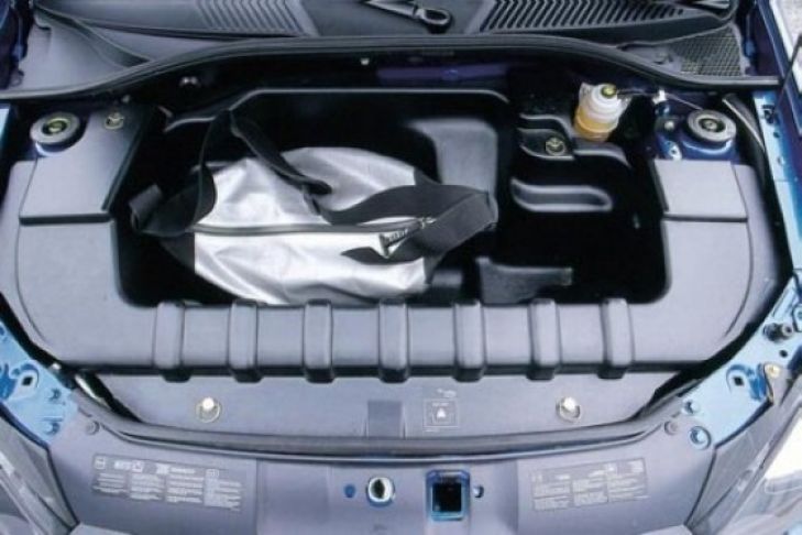 Renault Clio V6