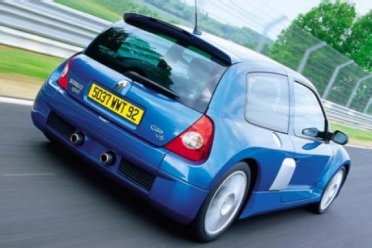 Renault Clio V6