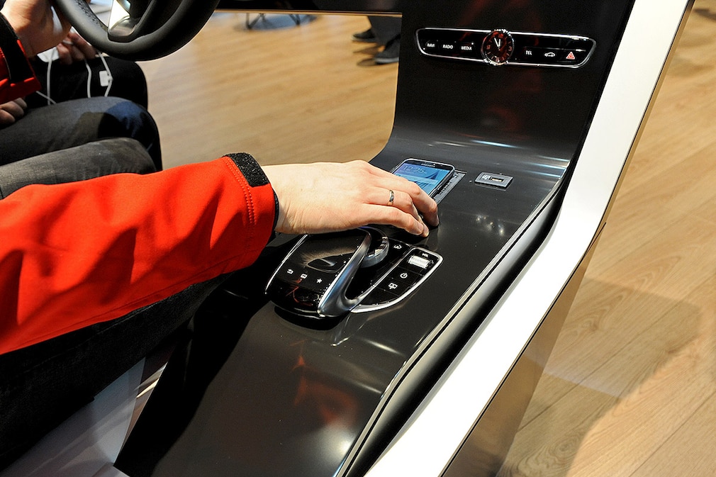Mercedes E-Klasse Connectivity