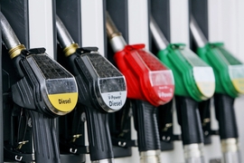 Zapfsäule an einer Tankstelle