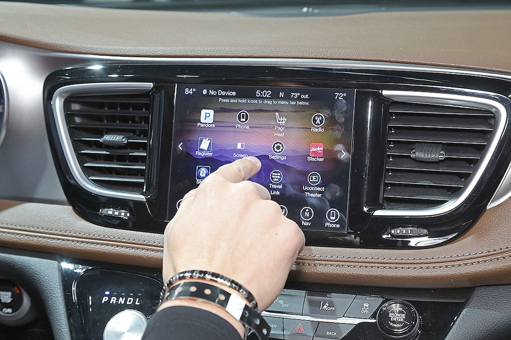 Chrysler Pacifica