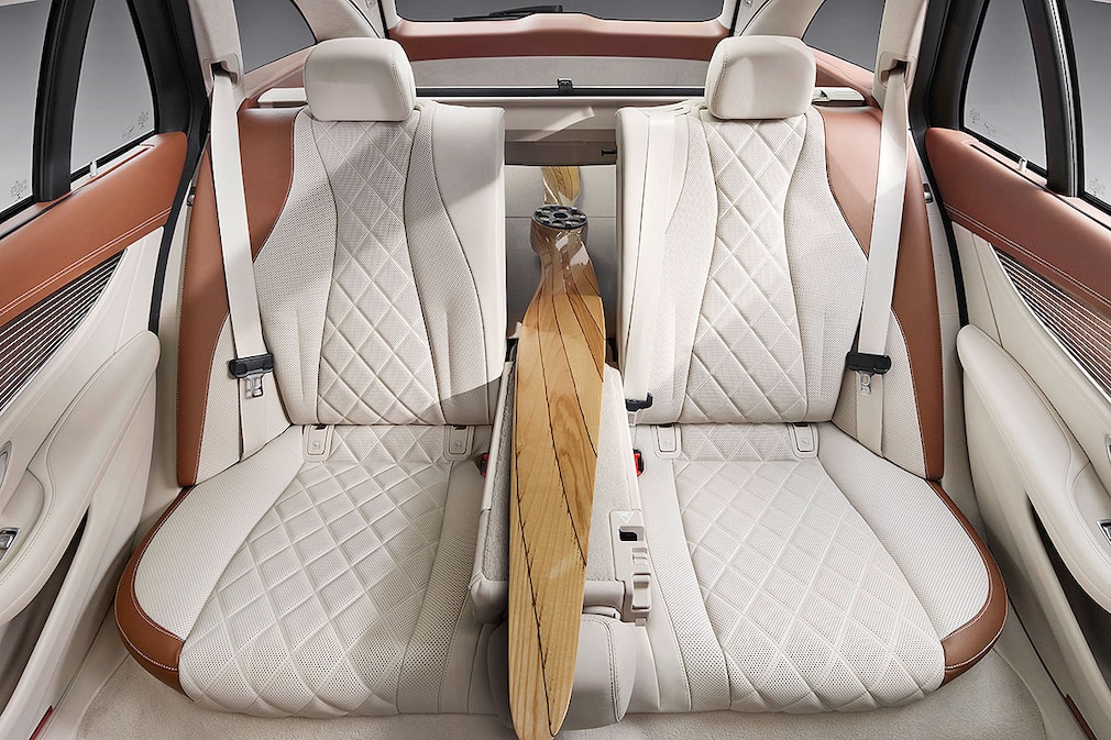 Mercedes E-Klasse T-Modell (W 213) !!! SPERRFRIST 6. Juni 2016 16 Uhr !!!