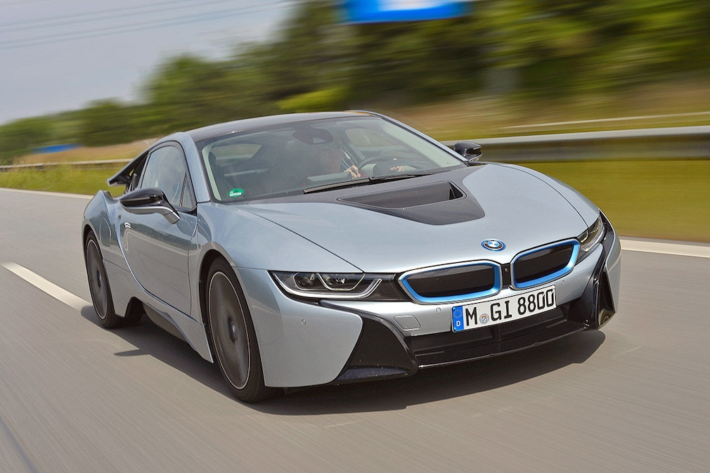 BMW i8