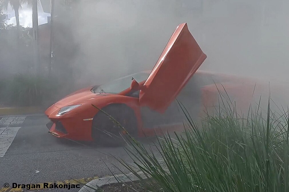 Lamborghini brennt in South Beach Miami