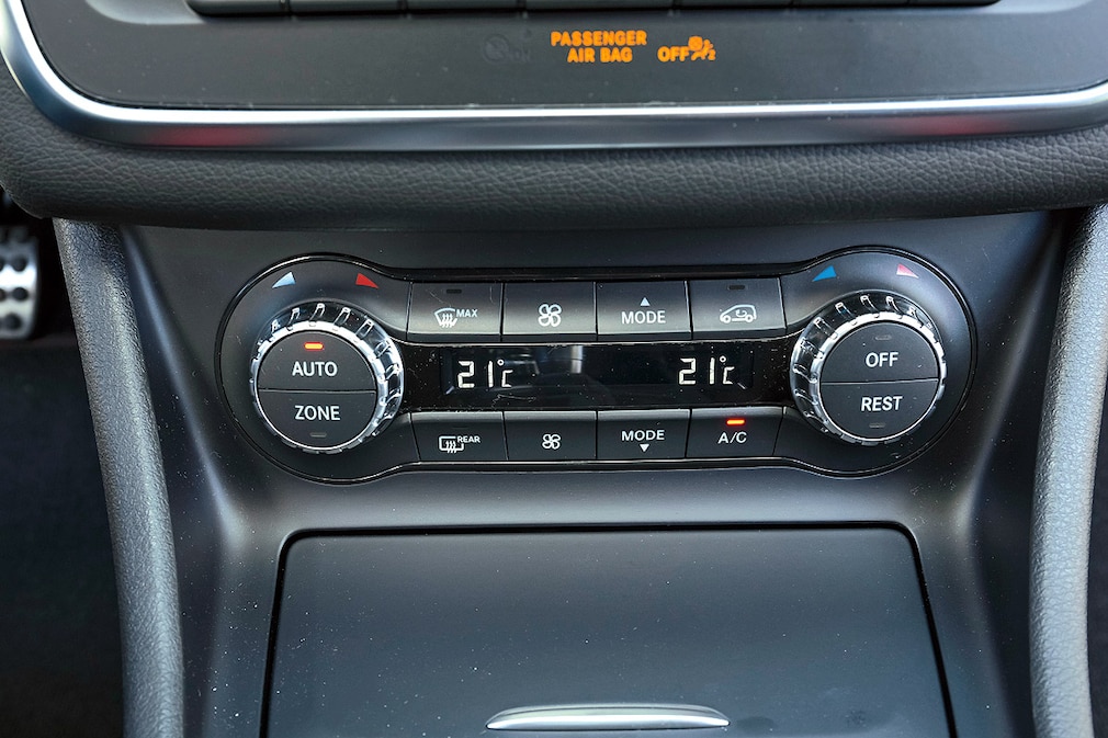 Mercedes CLA