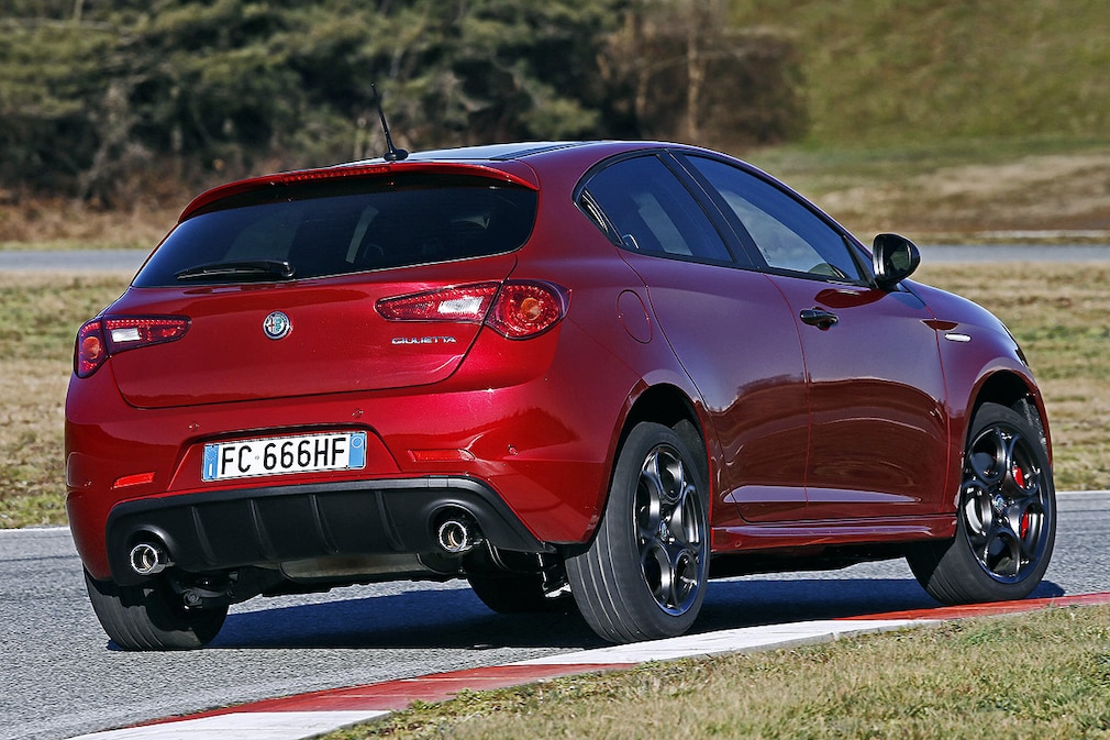 Alfa Romeo Giulietta Facelift !!!SPERRFRIST BIS 25. FEBRUAR 12UHR!!!!