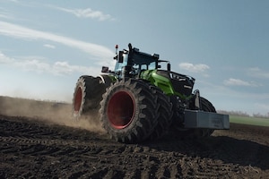 Traktor Fendt 1050 Vario