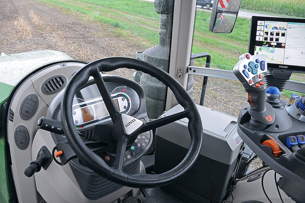Traktor Fendt 1050 Vario