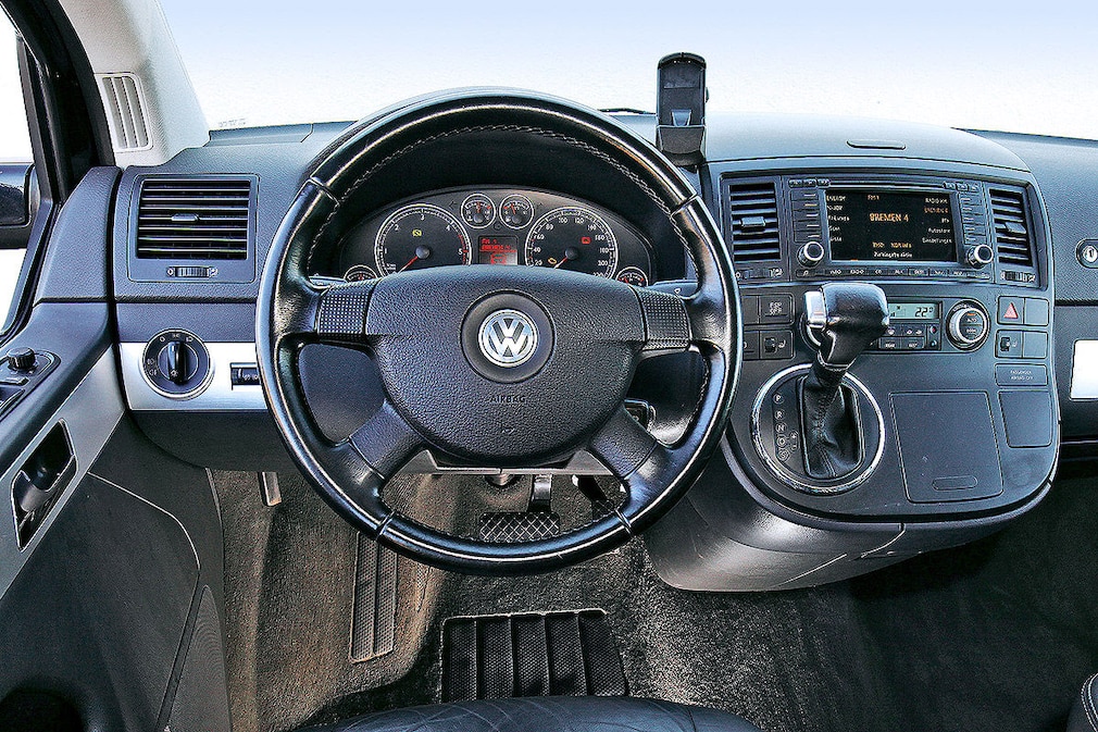 Volkswagen T5 Multivan 2.5 TDI Highline