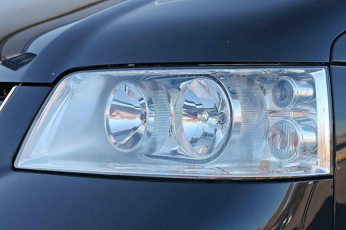 Volkswagen T5 Multivan 2.5 TDI Highline